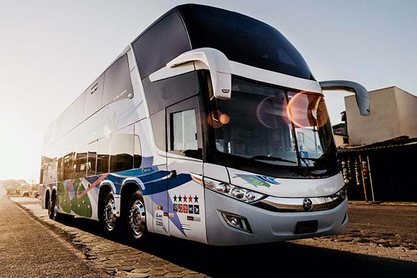 charter bus grand rapids